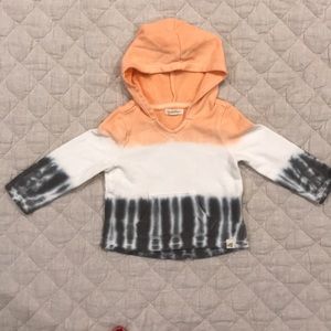 Burt's Bees Baby Shirts & Tops - NWOT Burt’s Bees Baby dip dye ombré sweater Burt's Bees Baby Shirts & Tops - NWOT Burt’s Bees Baby dip dye ombré sweater